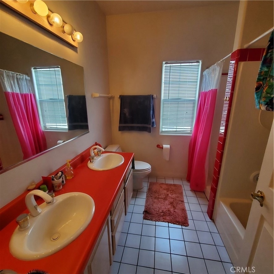 12944 Woodbridge Street - Photo 16