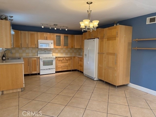 22648 Mobile - Photo 3
