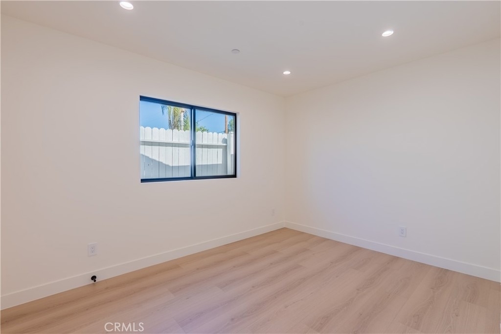 6144 Zelzah Avenue - Photo 37