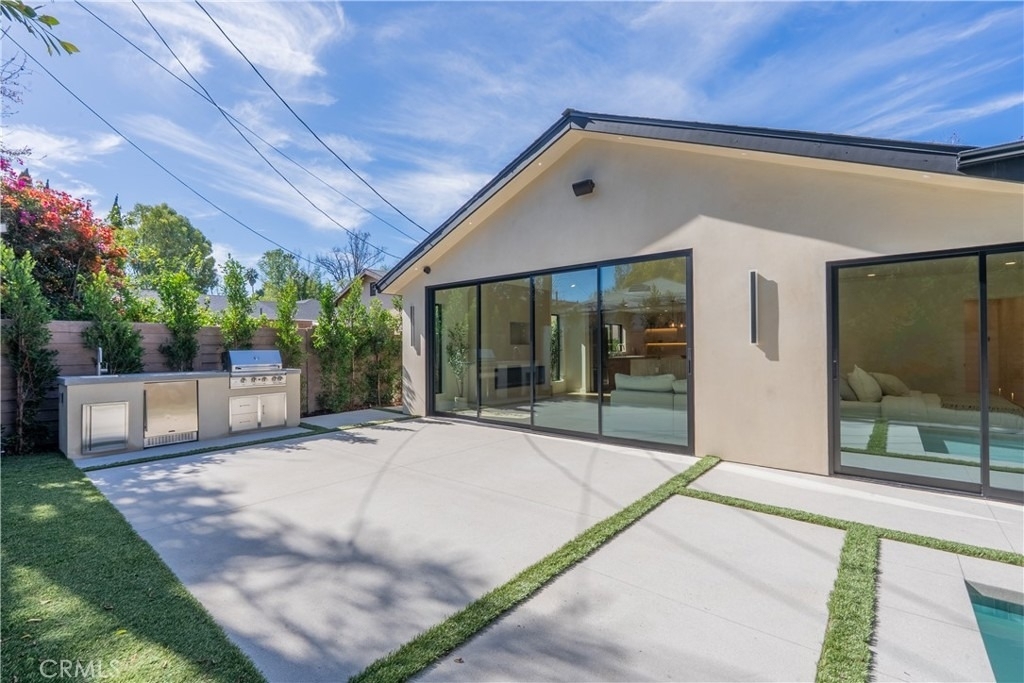 6144 Zelzah Avenue - Photo 22