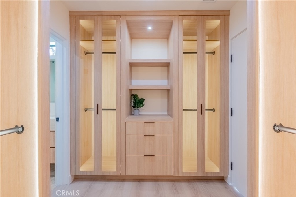 6144 Zelzah Avenue - Photo 30