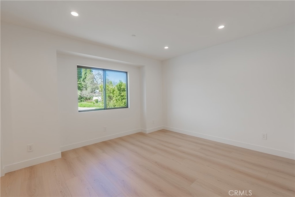 6144 Zelzah Avenue - Photo 39