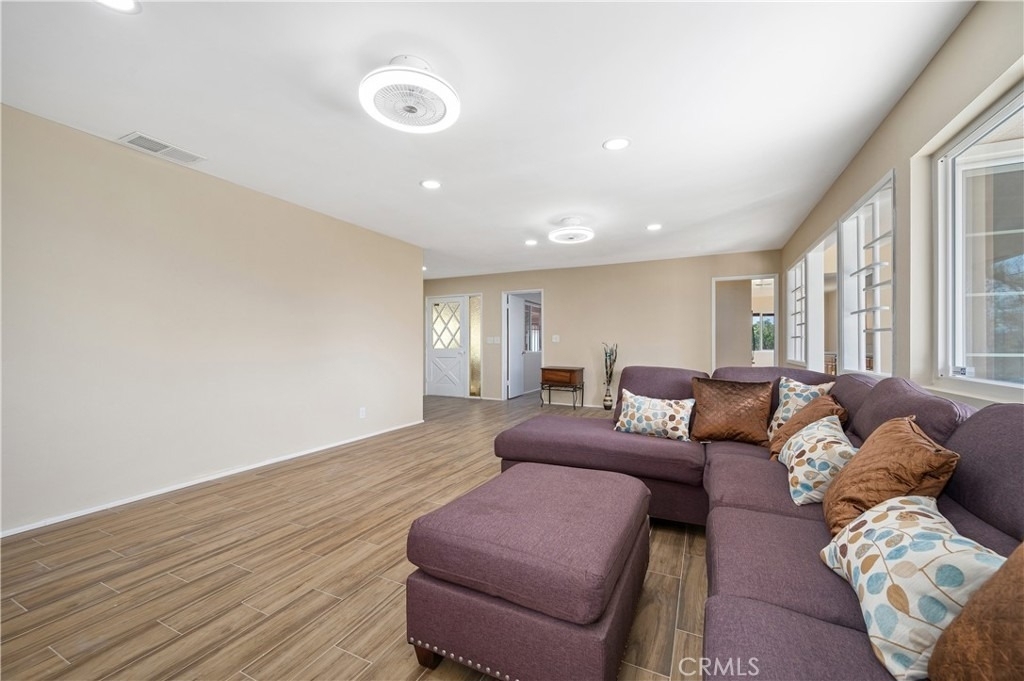 11760 Lasselle Street - Photo 5