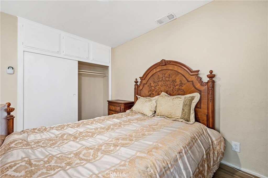 11760 Lasselle Street - Photo 20