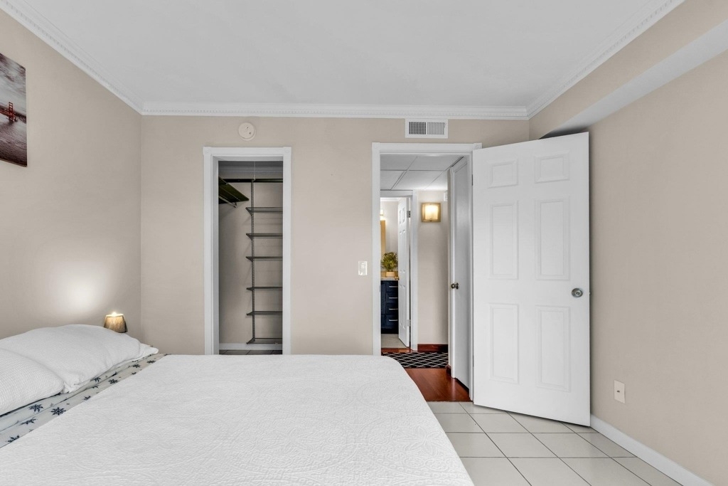 470 N Civic Dr - Photo 31