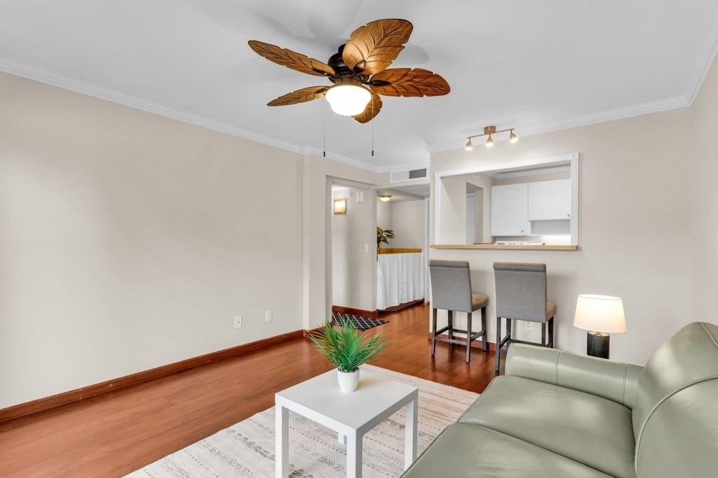 470 N Civic Dr - Photo 25