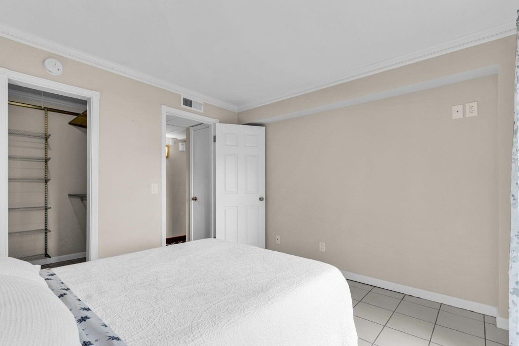 470 N Civic Dr - Photo 30