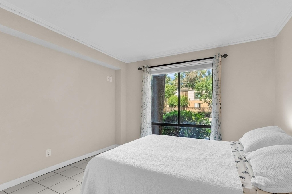 470 N Civic Dr - Photo 32