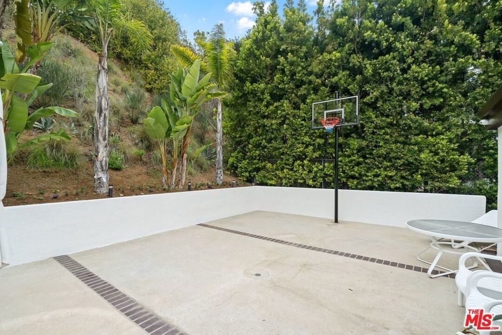 3135 Chandelle Road - Photo 25