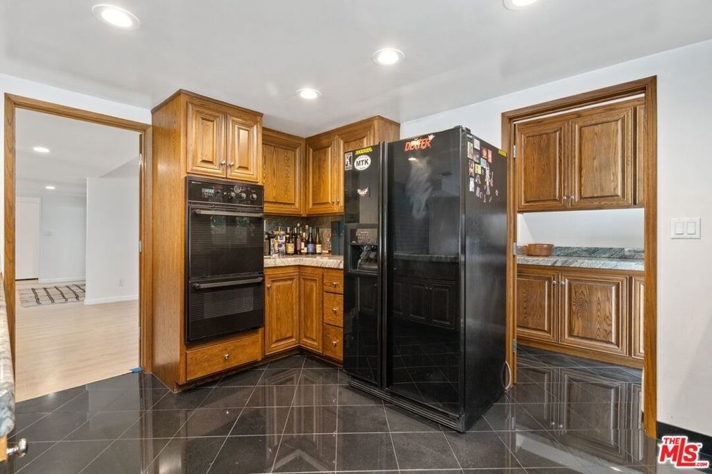 3135 Chandelle Road - Photo 11