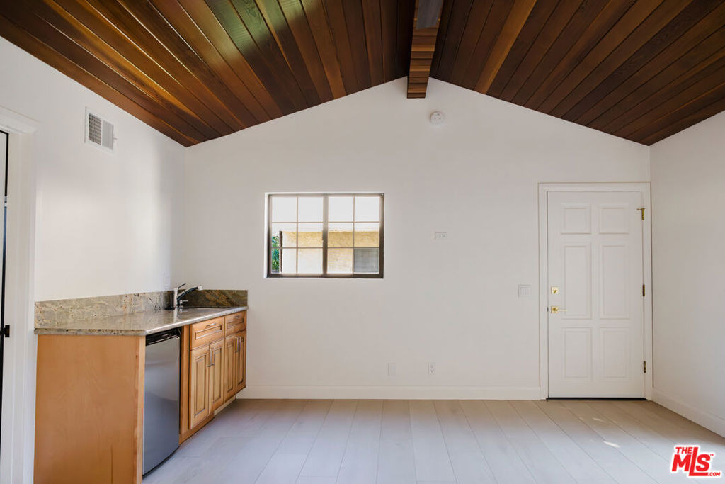 4933 Collett Avenue - Photo 47