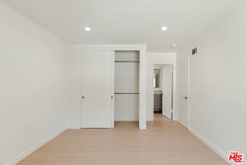 4933 Collett Avenue - Photo 28