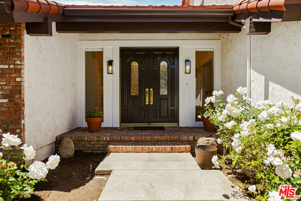 4933 Collett Avenue - Photo 53