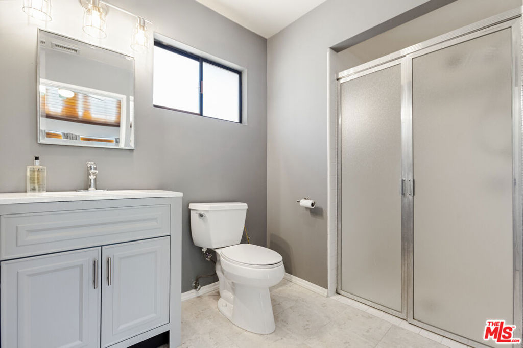 4933 Collett Avenue - Photo 40