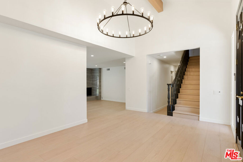 4933 Collett Avenue - Photo 22