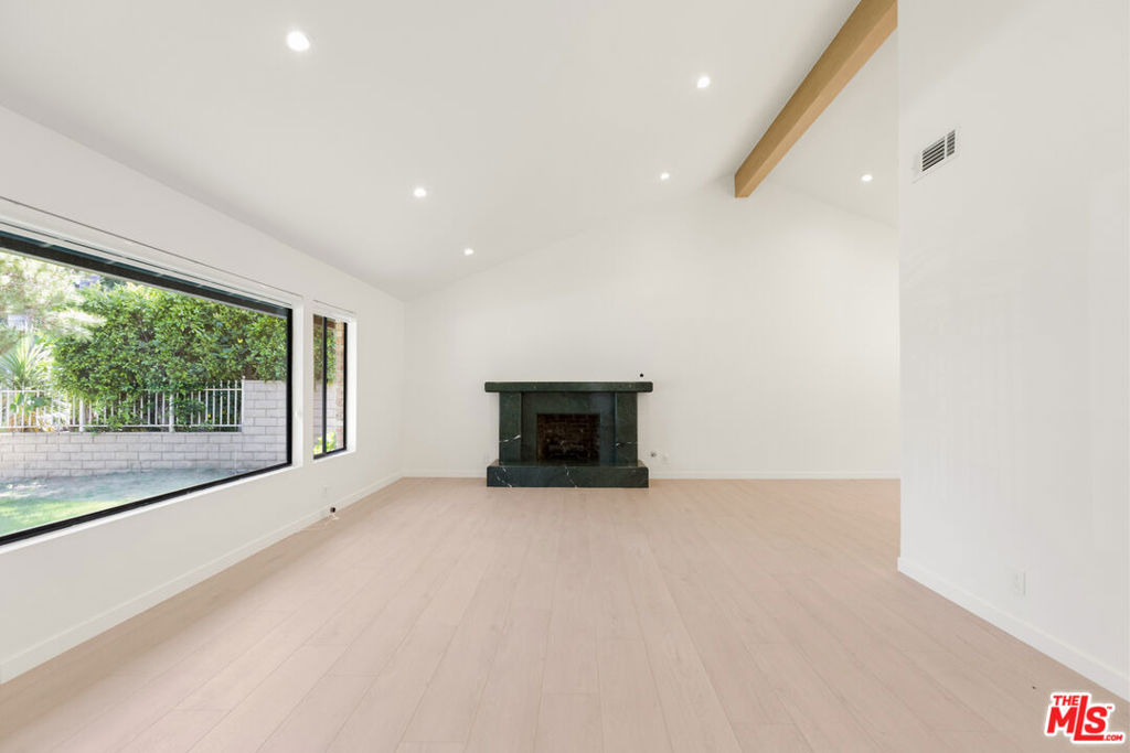 4933 Collett Avenue - Photo 24