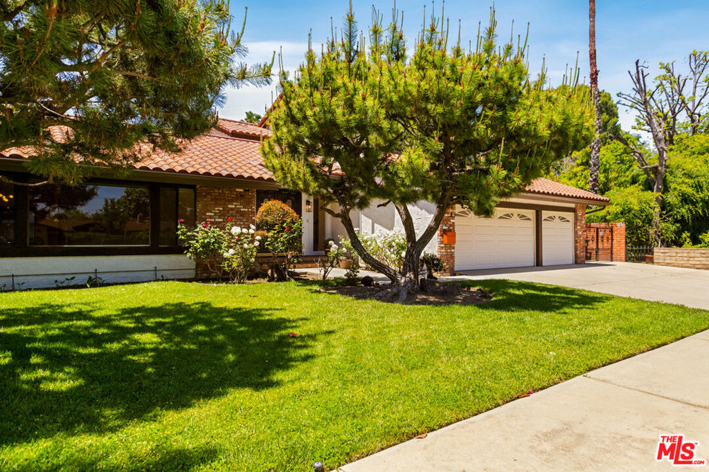 4933 Collett Avenue - Photo 50