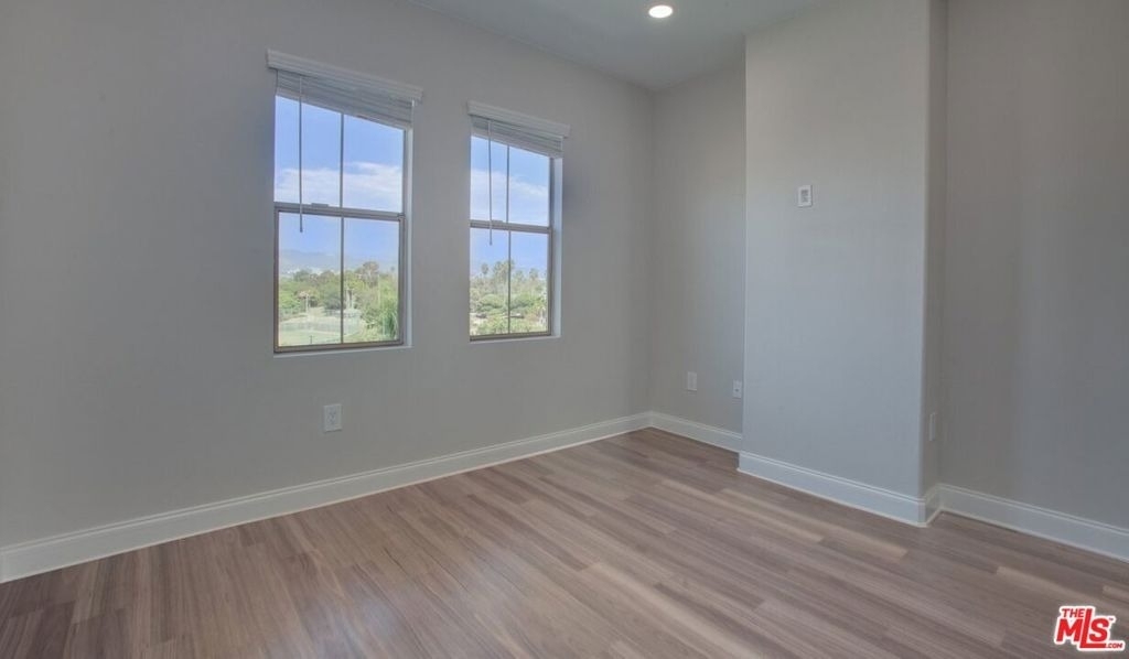 6260 W 3rd Street - Photo 2