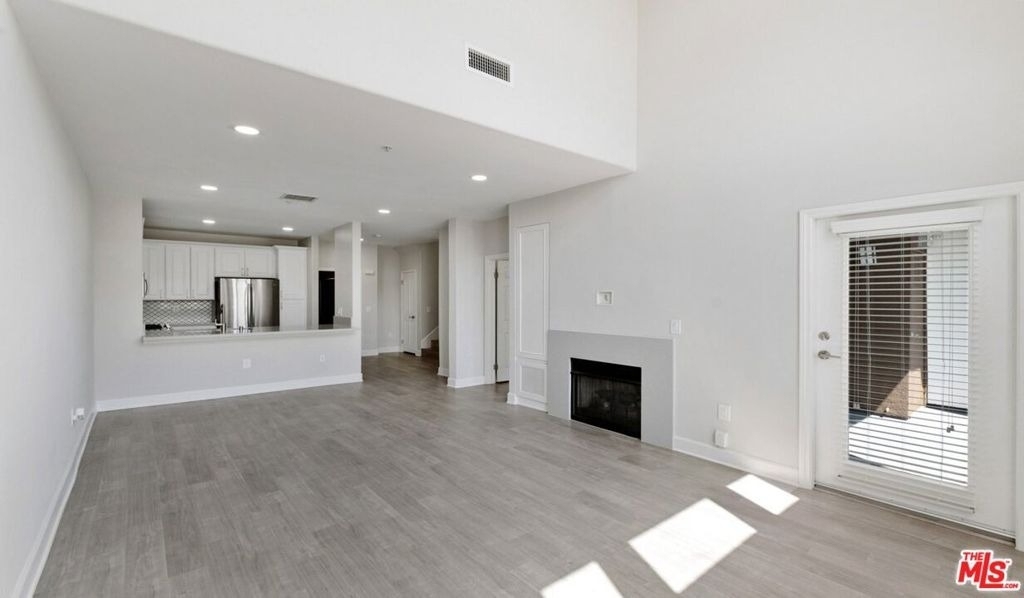 6260 W 3rd Street - Photo 1