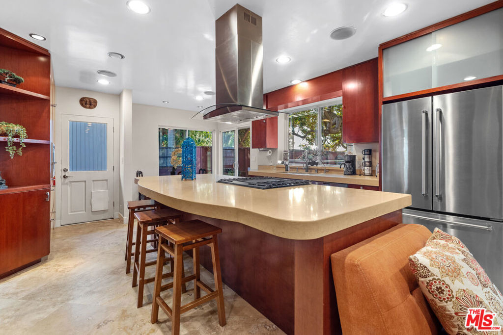 5008 Valley Ridge Avenue - Photo 10