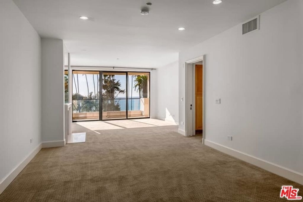 701 Ocean Avenue - Photo 7