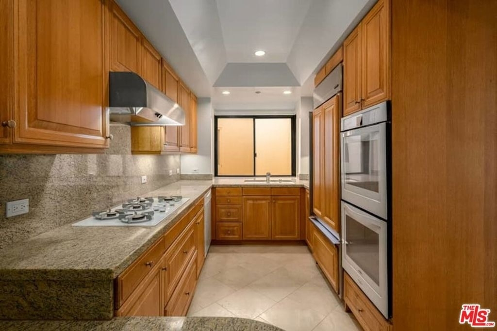 701 Ocean Avenue - Photo 17