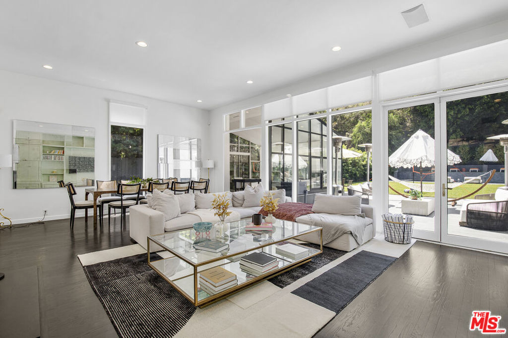 1833 Franklin Canyon Drive - Photo 1