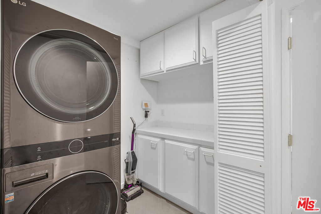 1833 Franklin Canyon Drive - Photo 22