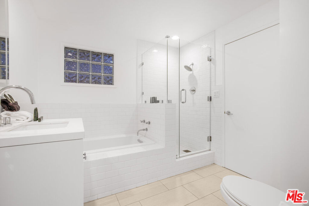 1833 Franklin Canyon Drive - Photo 17