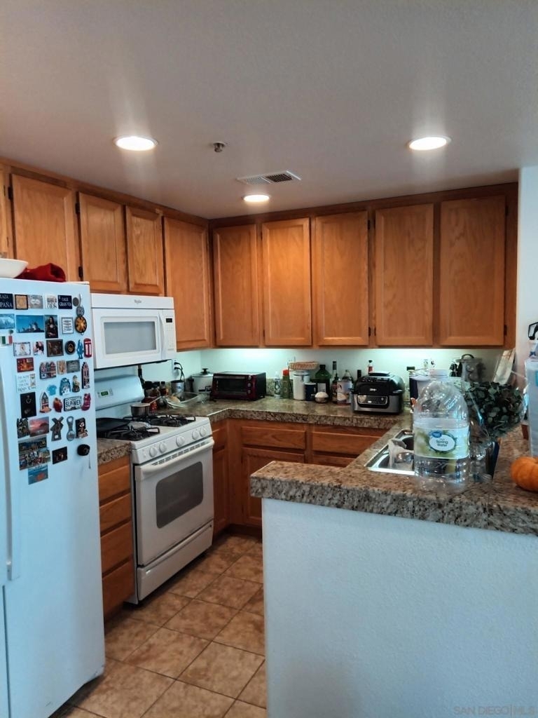 1338 Nicolette Avenue - Photo 1