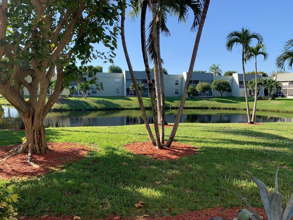 2500 Fiore Way - Photo 9