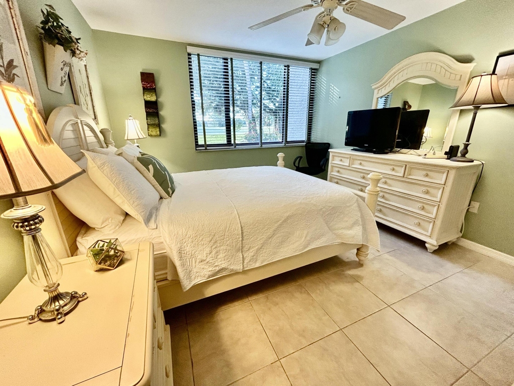 4801 Esedra Court - Photo 4