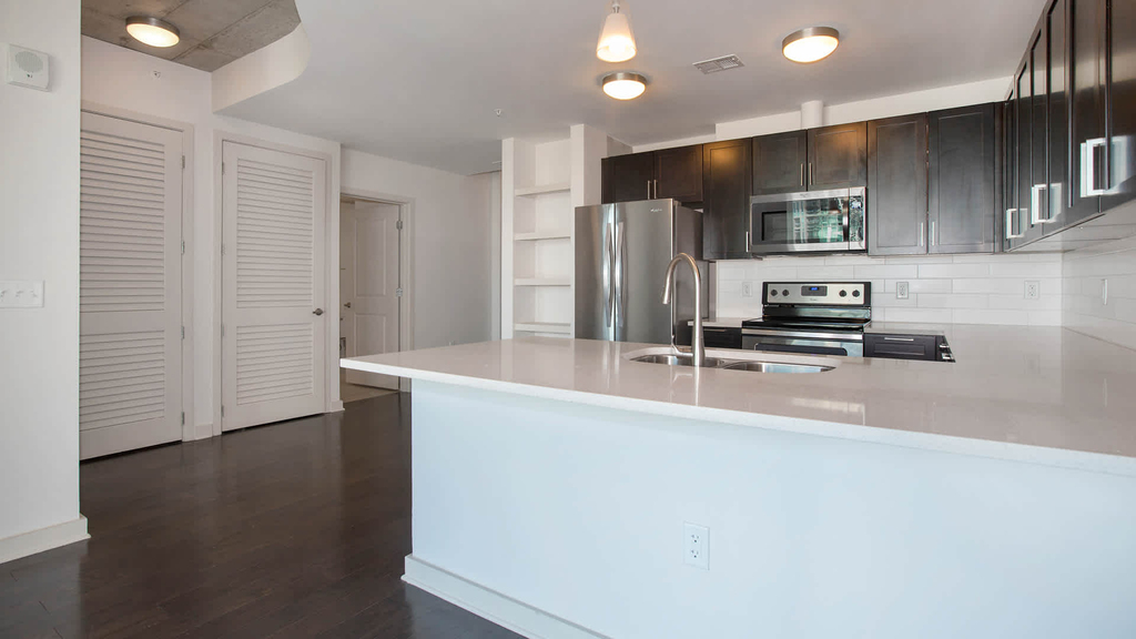 1776 Broadway - Photo 10