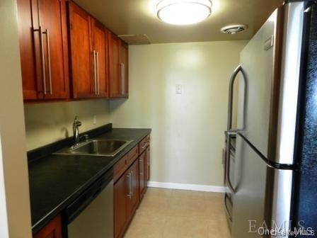 304 Chateau Rive Street - Photo 1