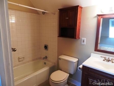 304 Chateau Rive Street - Photo 4