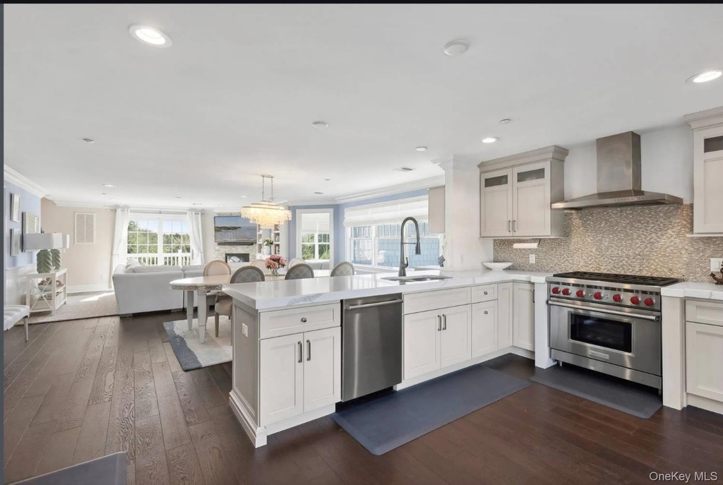 34 Village Green Drive - Photo 1