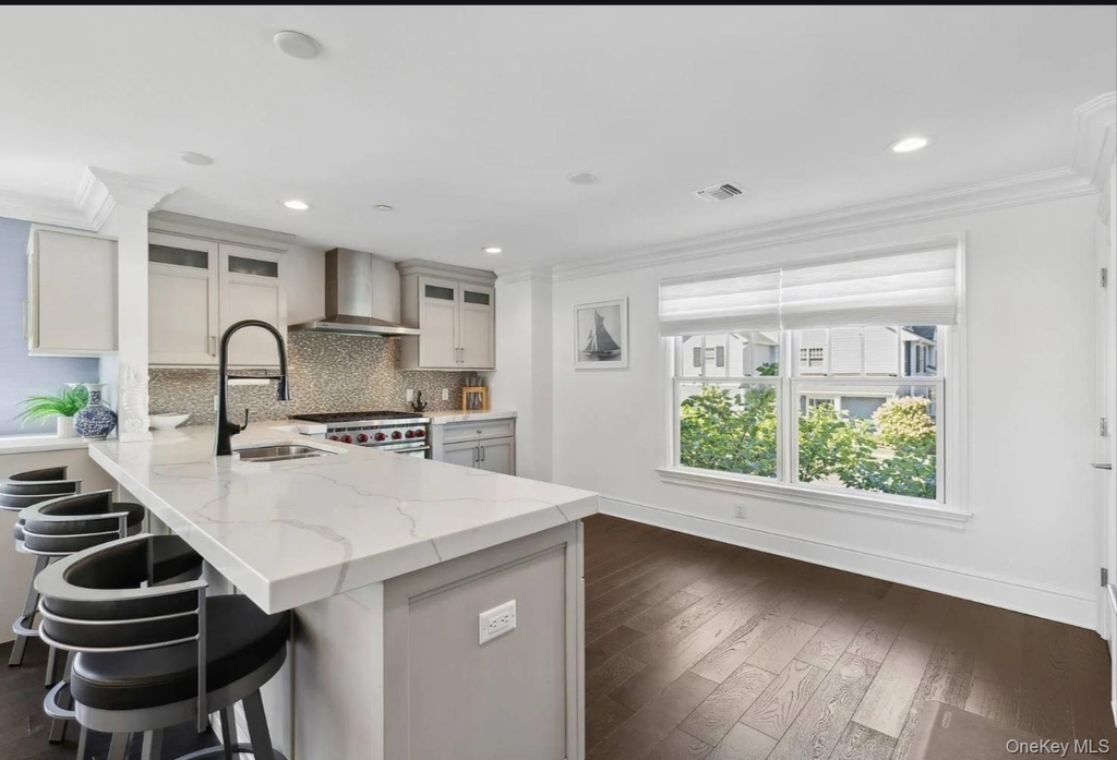 34 Village Green Drive - Photo 2