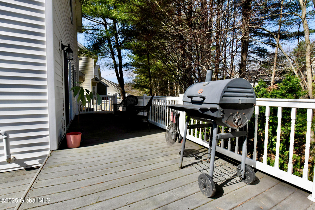 27 Horseshoe Drive - Photo 7
