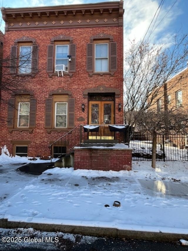 189 Hill Street - Photo 0