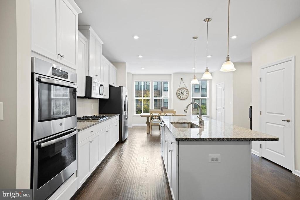 22255 Sims Terrace - Photo 15