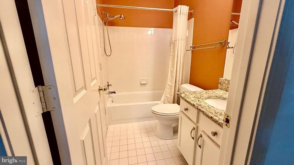 4417 Fair Stone Drive - Photo 15