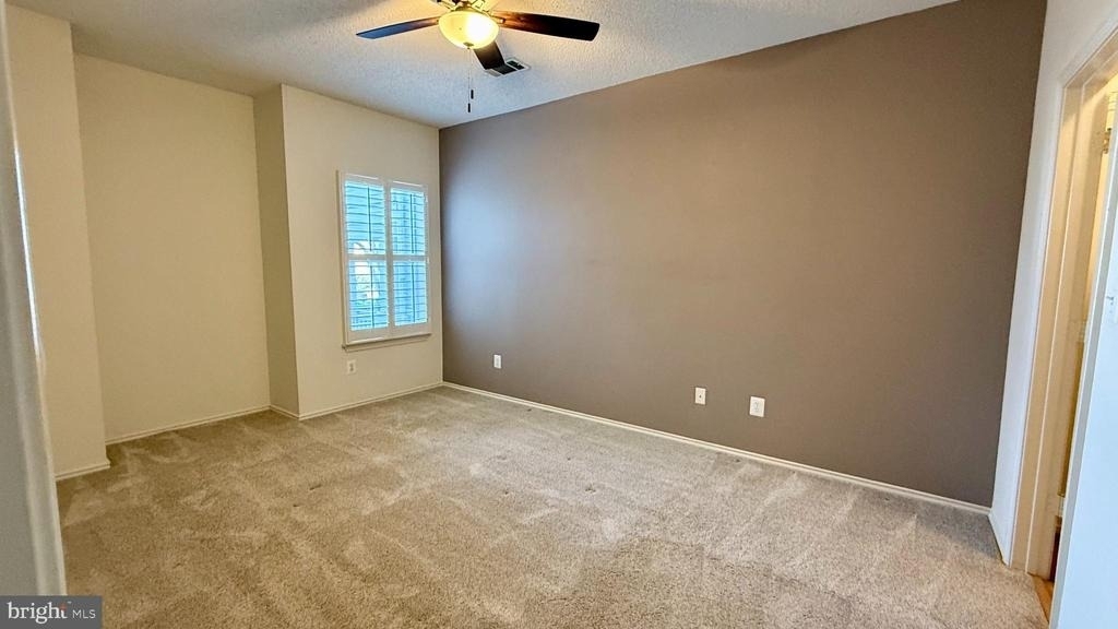 4417 Fair Stone Drive - Photo 7