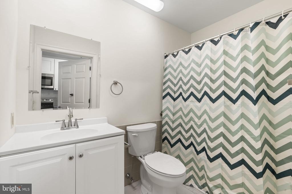 7040 Oxford Avenue - Photo 54