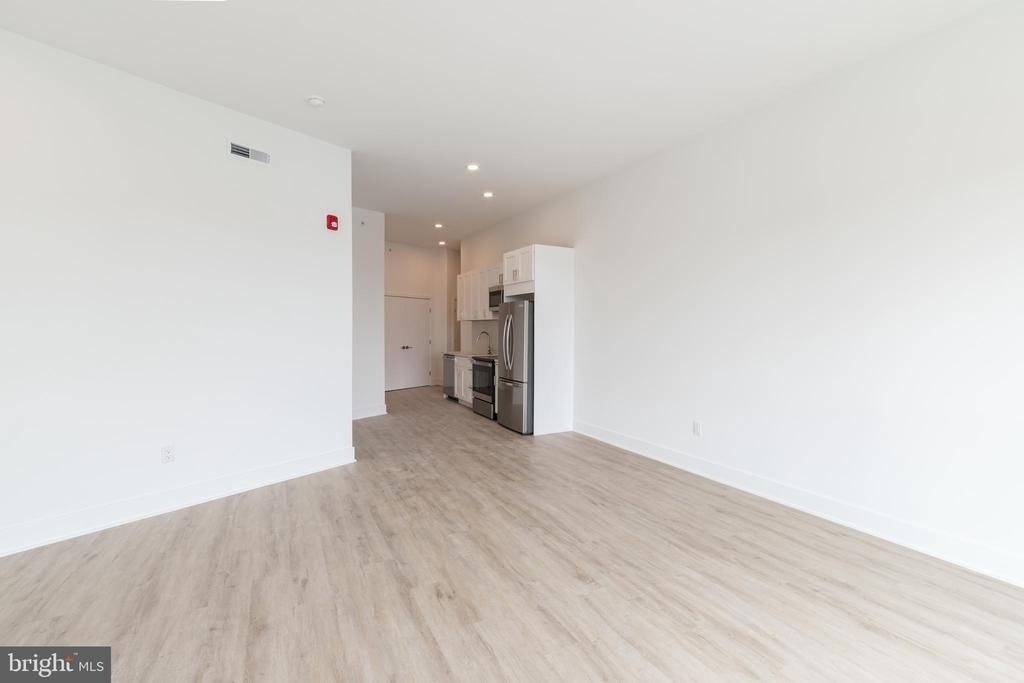 1622 Point Breeze Avenue - Photo 6