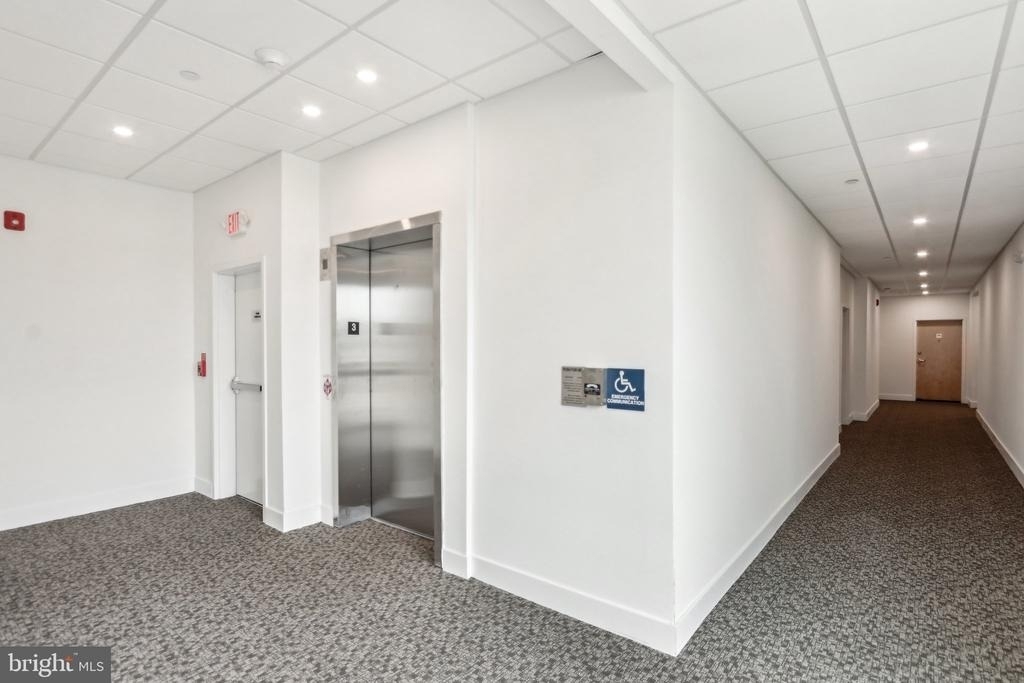 1622 Point Breeze Avenue - Photo 18