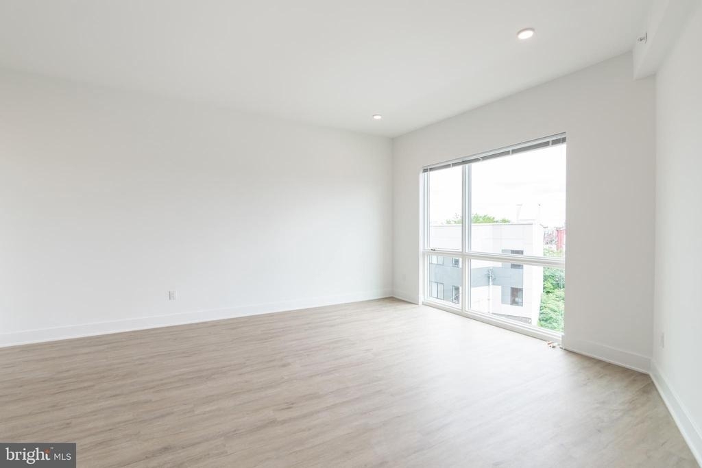 1622 Point Breeze Avenue - Photo 7