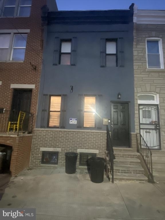 1717 Fontain Street - Photo 0