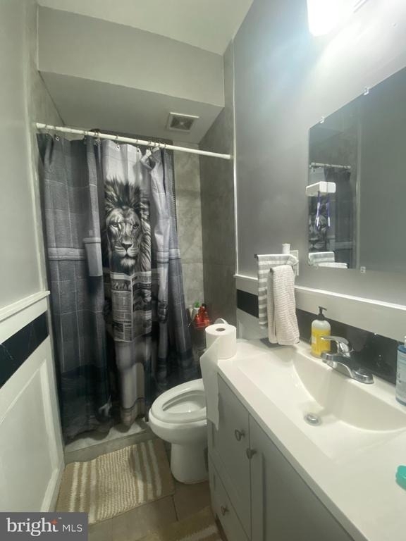 1717 Fontain Street - Photo 3