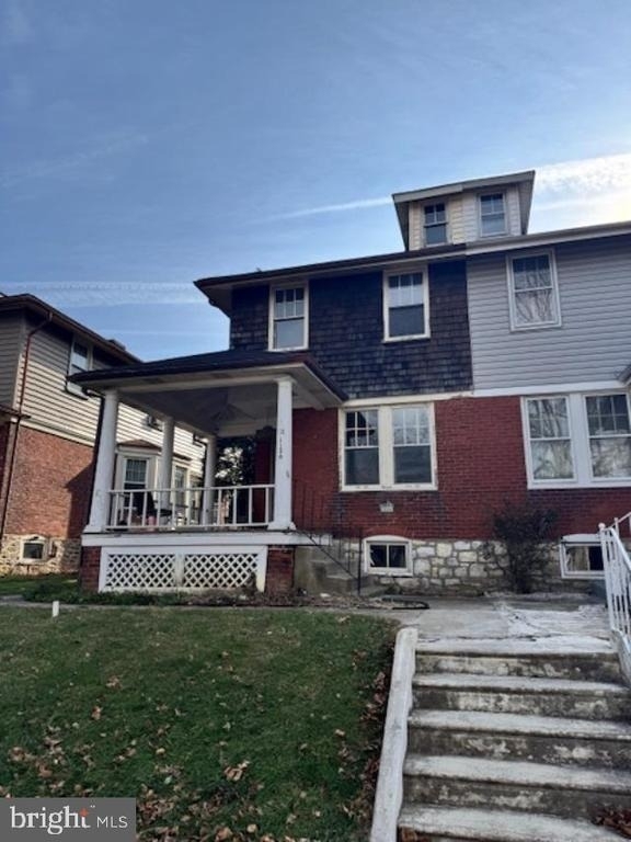 1136 Stirling Street - Photo 2