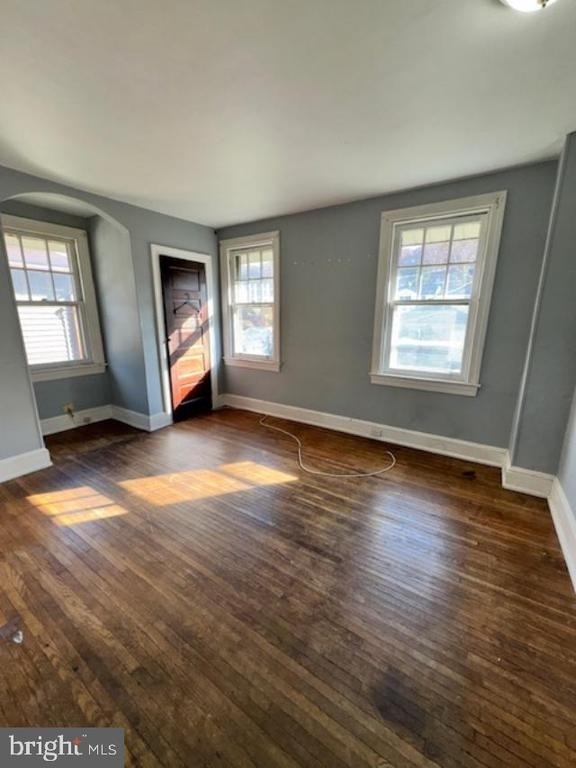 1136 Stirling Street - Photo 15